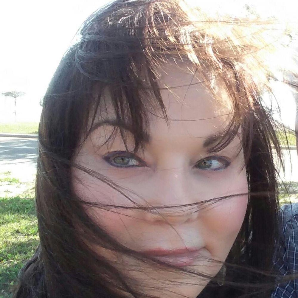 Meet your Posher, M lise